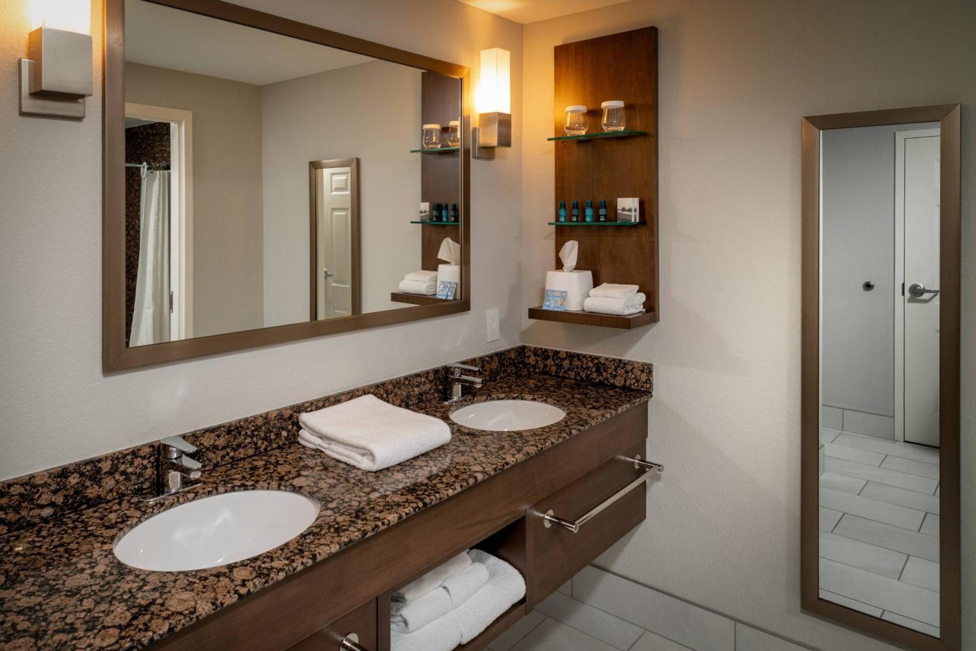 Delta Hotels By Marriott Huntington Mall Barboursville Luaran gambar